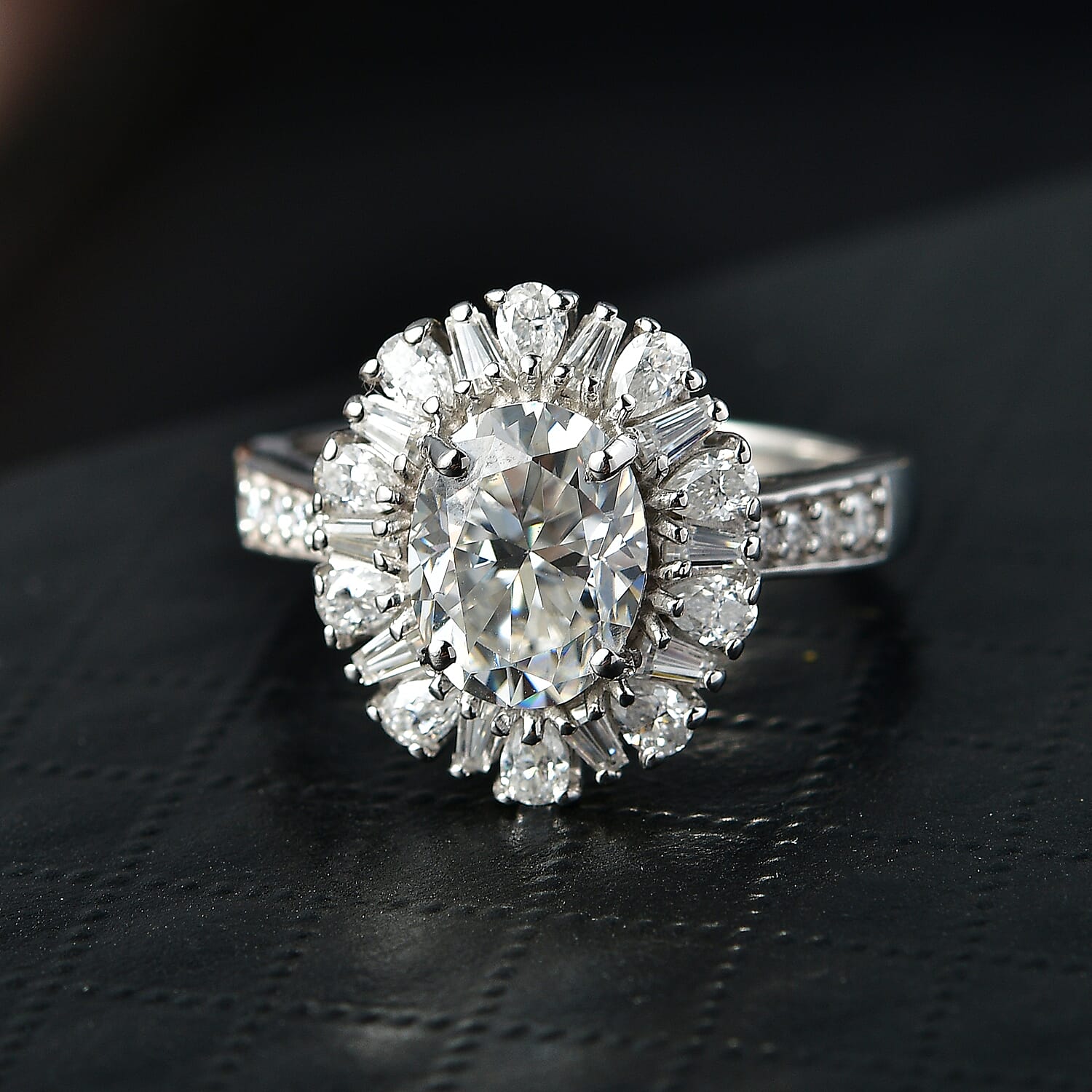 D'Joy Moissanite 2.90 ctw Sparkburst Ring in Rhodium Over Sterling Silver (Size 9.0)
