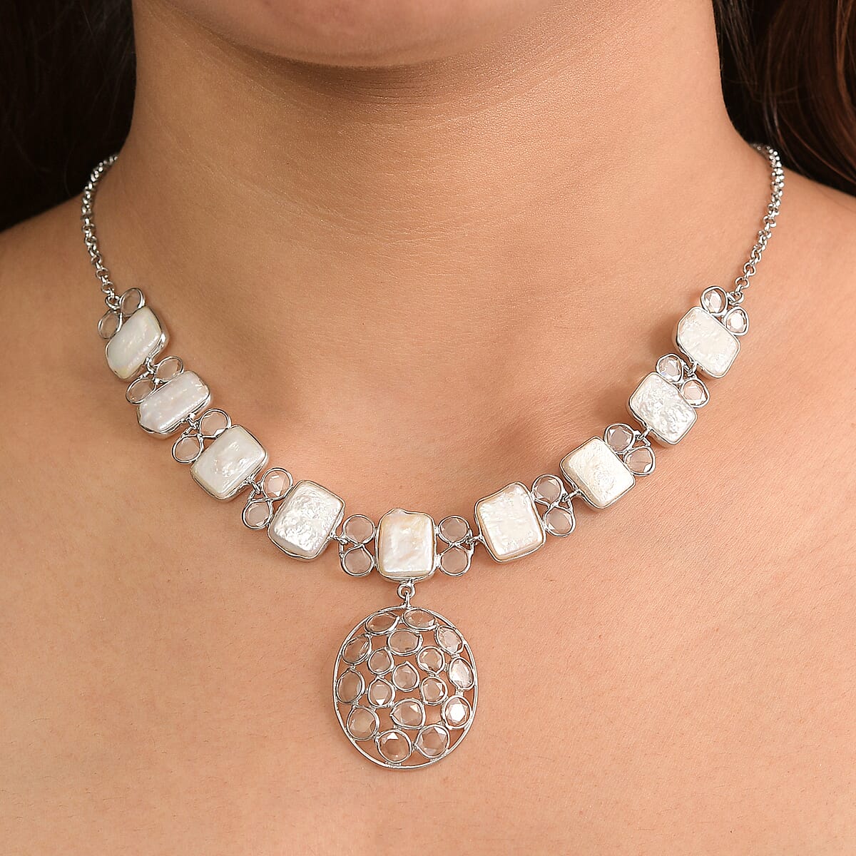 D'Joy Indian Artisan Crafted Polki Moissanite 9.00 ctw and Freshwater Pearl Necklace in Rhodium Over Sterling Silver 18 Inches image number 2