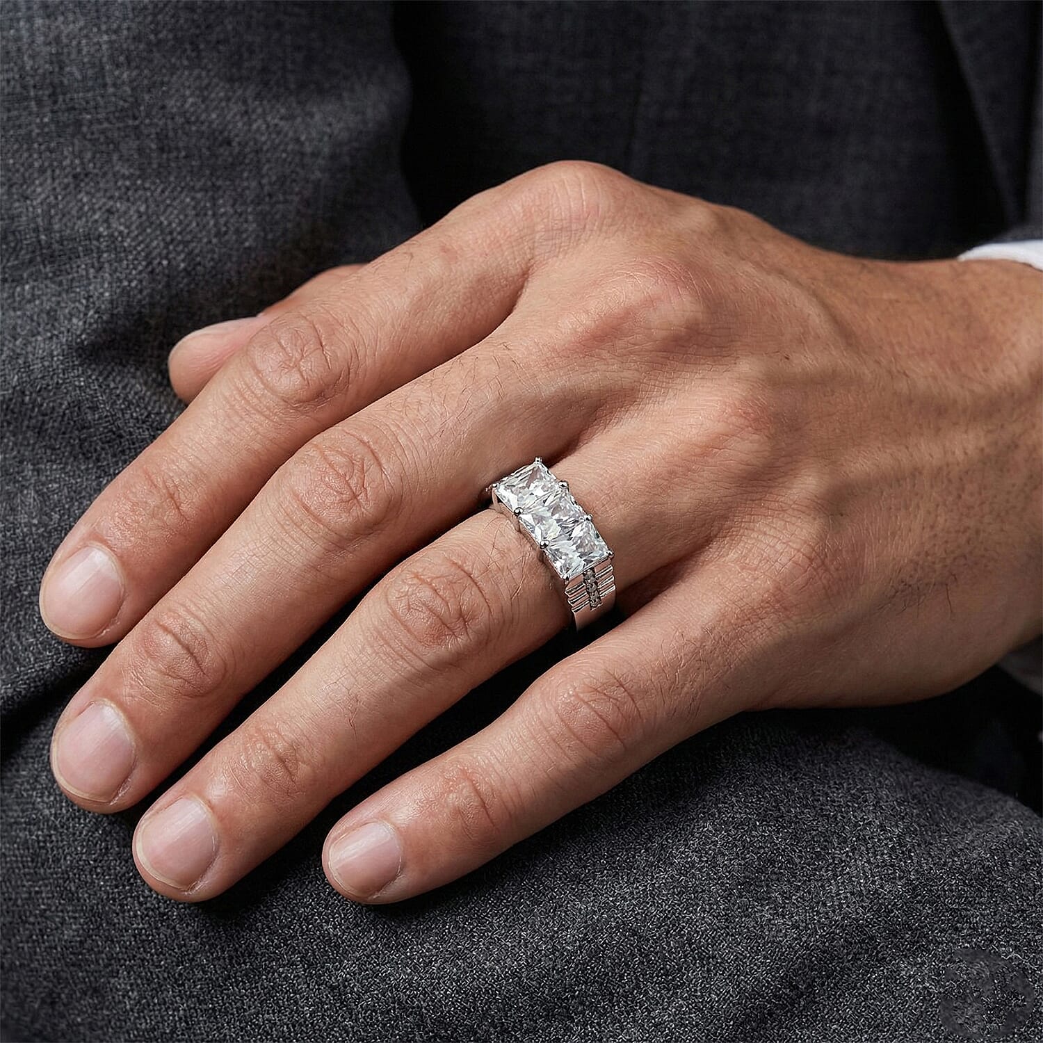 EverTrue Simulated Diamond Men's Ring in Stainless Steel (Size 9.0) 5.10 ctw