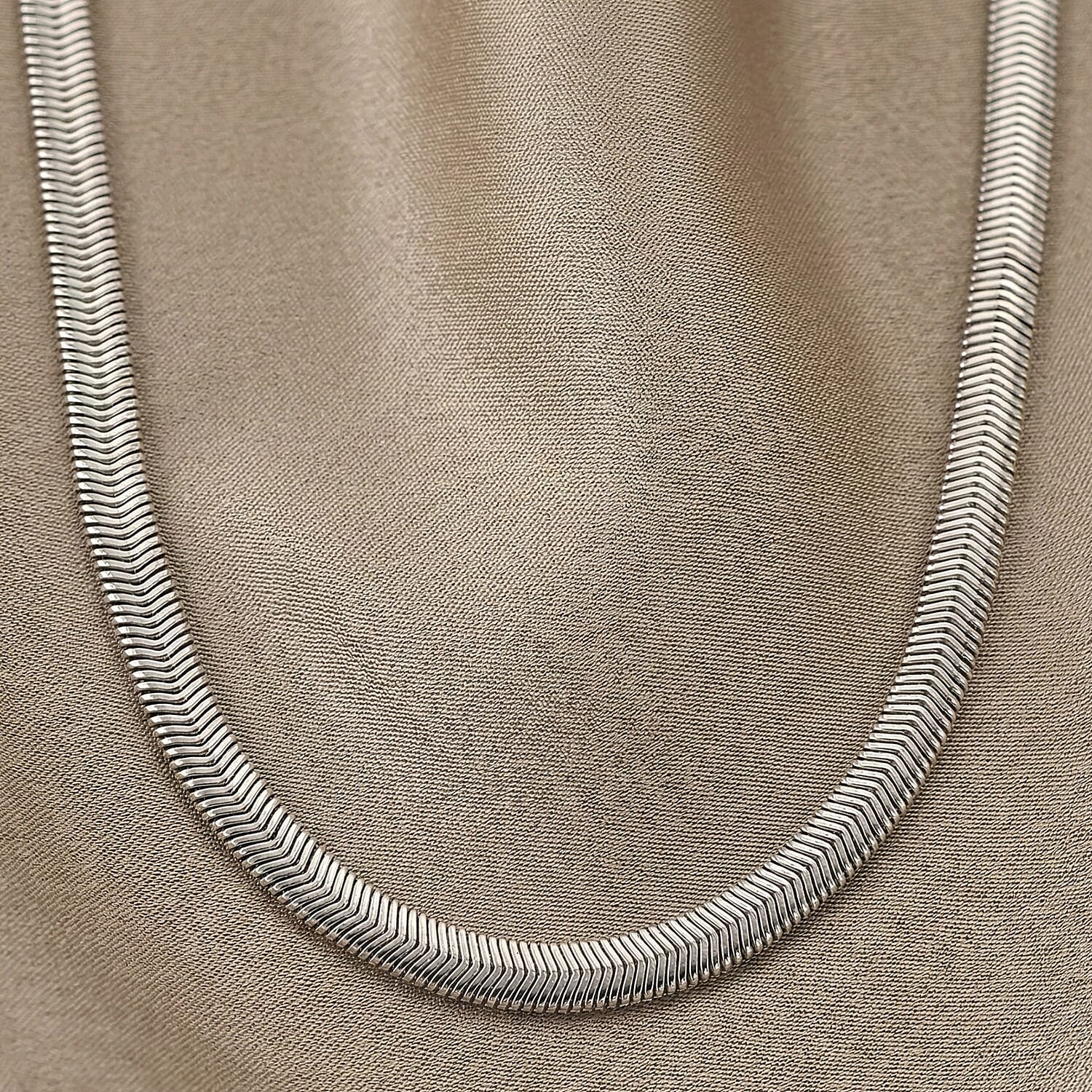Serpent Flow Necklace (20-22 Inches) in Stainless Steel