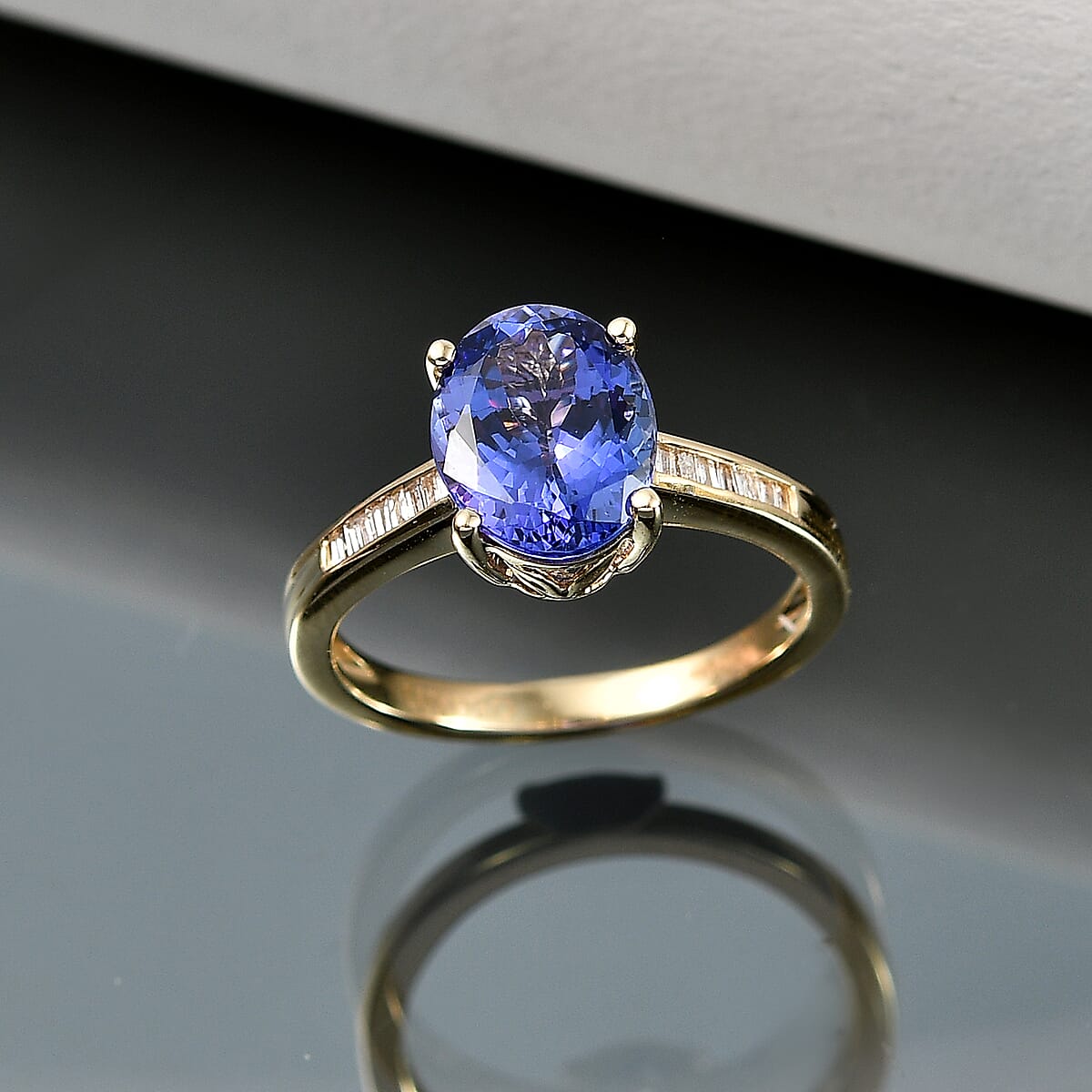 Premium Tanzanite and Diamond I2 2.90 ctw Ring in Luxoro 10K Yellow Gold (Size 6.0) image number 1