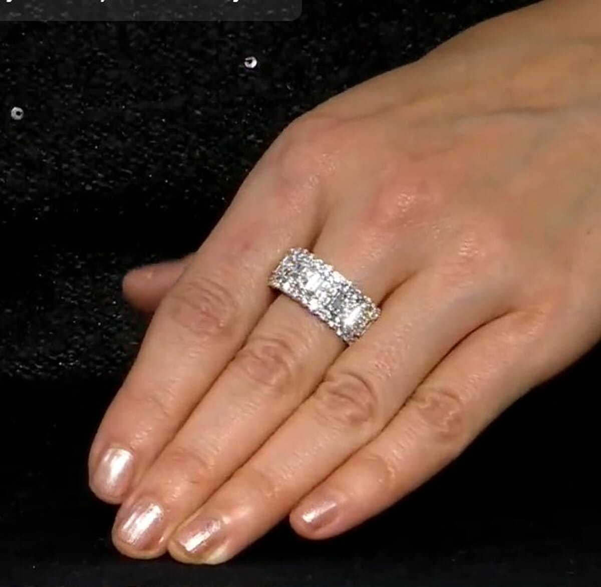 Luxuriant Lab Grown Diamond G SI1 2.84 ctw Ring in Sterling Silver (Size 7.0) image number 2