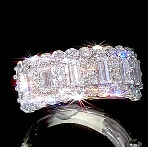 Luxuriant Lab Grown Diamond G SI1 2.84 ctw Ring in Sterling Silver (Size 8.0)