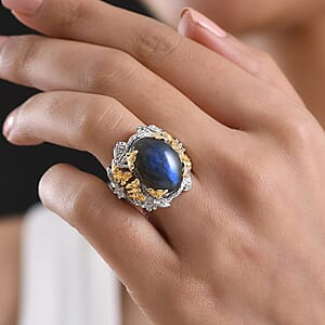 EverTrue Malagasy Labradorite Ring in 18K YG Plated and Platinum Bond (Size 10.0) 12.40 ctw
