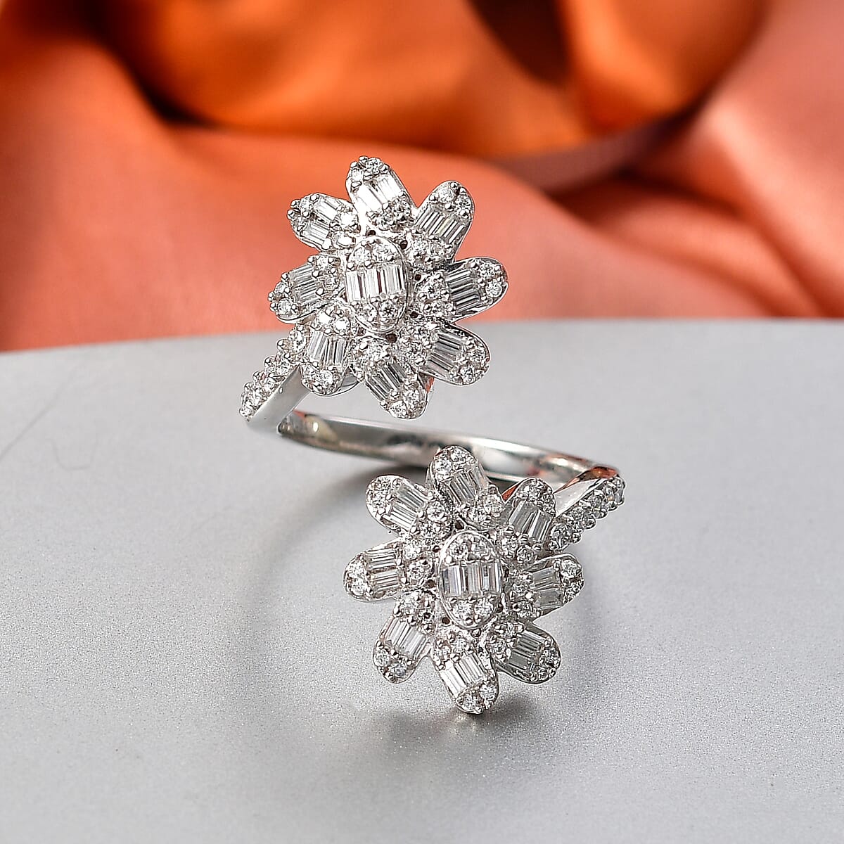 D'Joy Moissanite 1.10 ctw Twin Flower Ring in Rhodium Over Sterling Silver (Size 7.0) image number 1