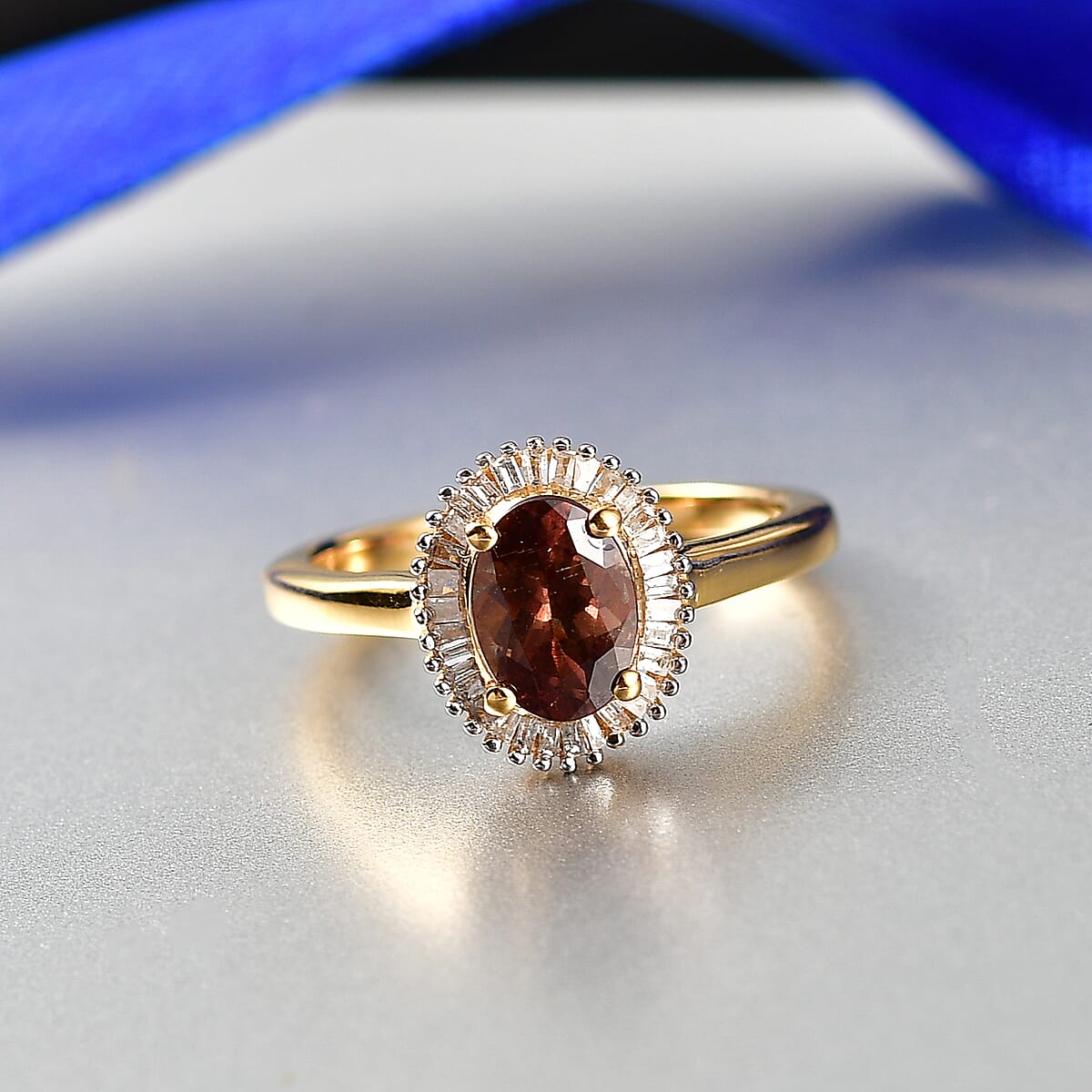 D'Joy Premium Madagascar Color Change Garnet and Diamond 1.70 ctw Ring in 18K Vermeil Yellow Gold Over Sterling Silver (Size 10.0) image number 1