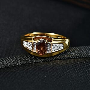 D'Joy Premium Madagascar Color Change Garnet and Moissanite 1.20 ctw Men's Ring in 18K Vermeil Yellow Gold Over Sterling Silver (Size 10.0)