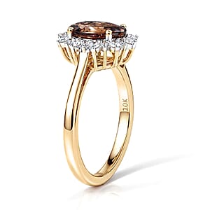 Luxoro AAA Madagascar Color Change Garnet and Diamond I2 2.40 ctw Ring in 10K Yellow Gold (Size 7.0)