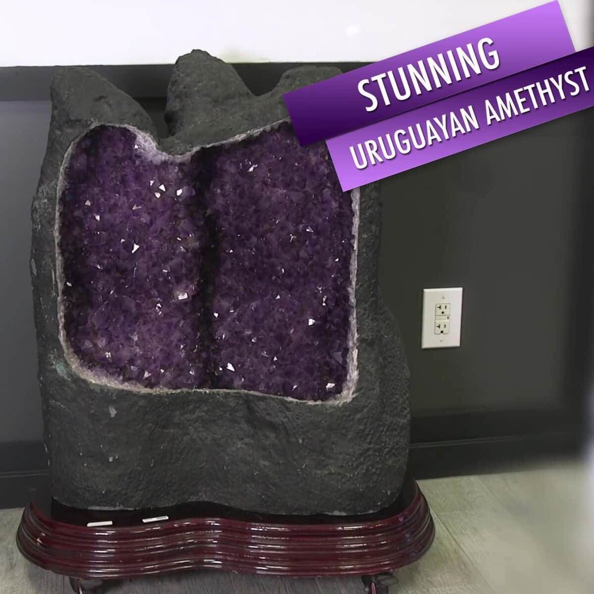 Home and Office Decor Uruguayan Amethyst Geode With Stand (405 lbs) image number 1