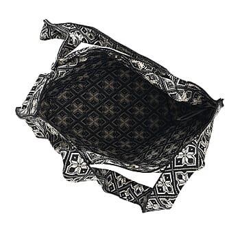 Black & White - Product card gallery slide 3 (10208674906425)