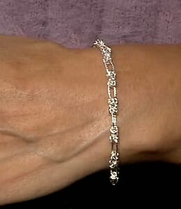 D'Joy Byzantine Station Chain Bracelet in Sterling Silver (7.25 In) 6.0 Grams