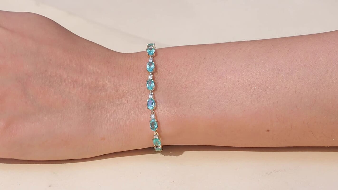 AAA Kagem Zambian Emerald and G-H SI Luxuriant Lab Grown Diamond 8.10 ctw Bracelet in 10K Yellow Gold (7.25 In)