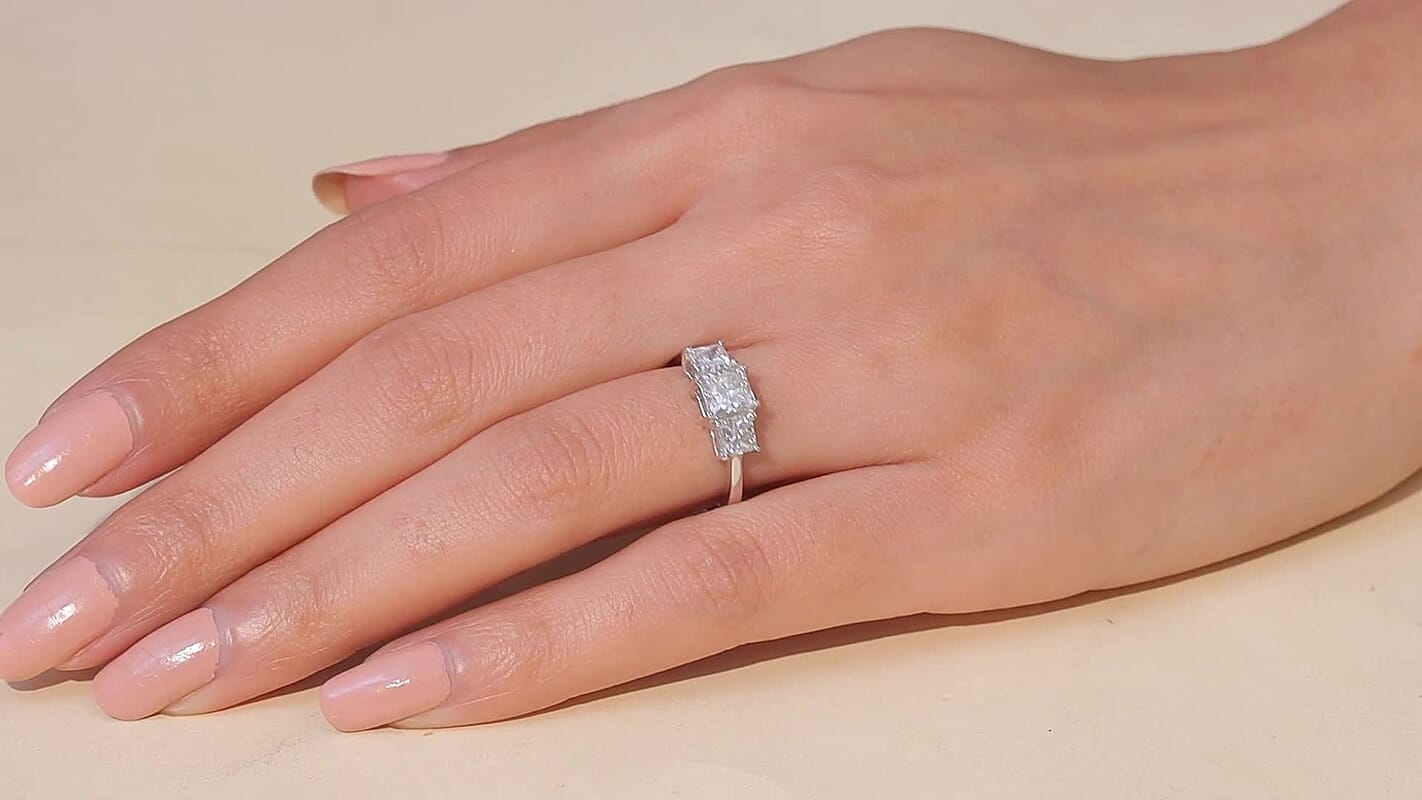 Luxuriant Lab Grown Diamond E-F VS 2.00 ctw Ring in 10K White Gold