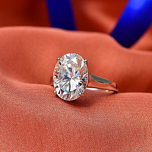 D'Joy Moissanite 9.90 ctw Ring in Rhodium Over Sterling Silver (Size 9.0)
