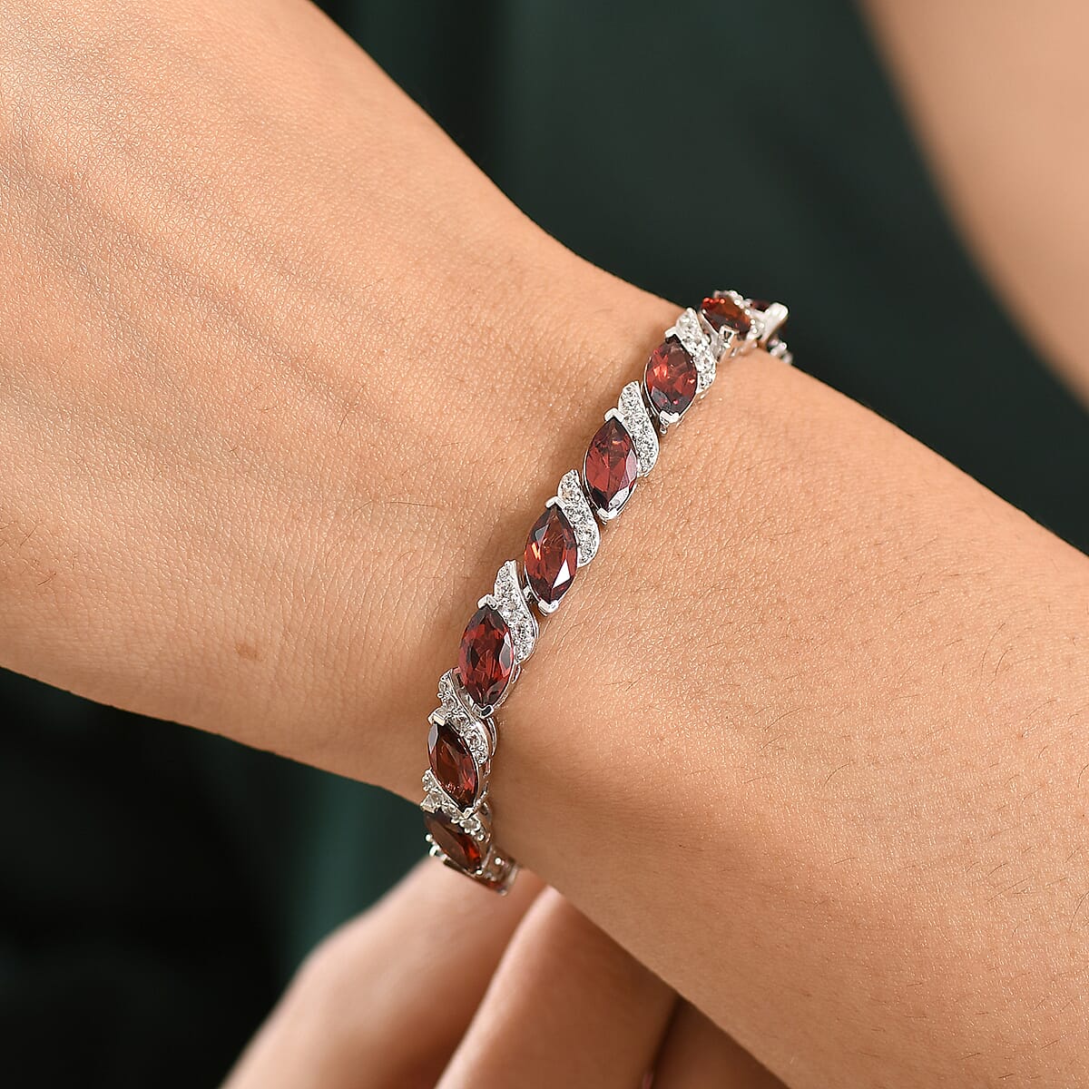 D'Joy Premium Mozambique Garnet and White Zircon 22.00 ctw Bracelet in Rhodium Over Sterling Silver (7.25 In) image number 2