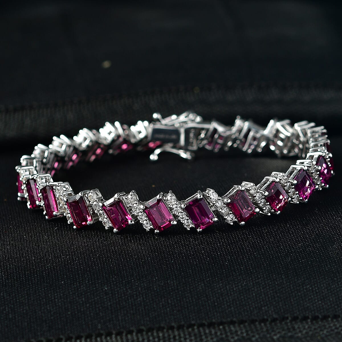 D'Joy AAA Radiant Ember Garnet, White Zircon Bracelet in Rhodium Over Sterling Silver (7.25 In) 20.70 ctw image number 1