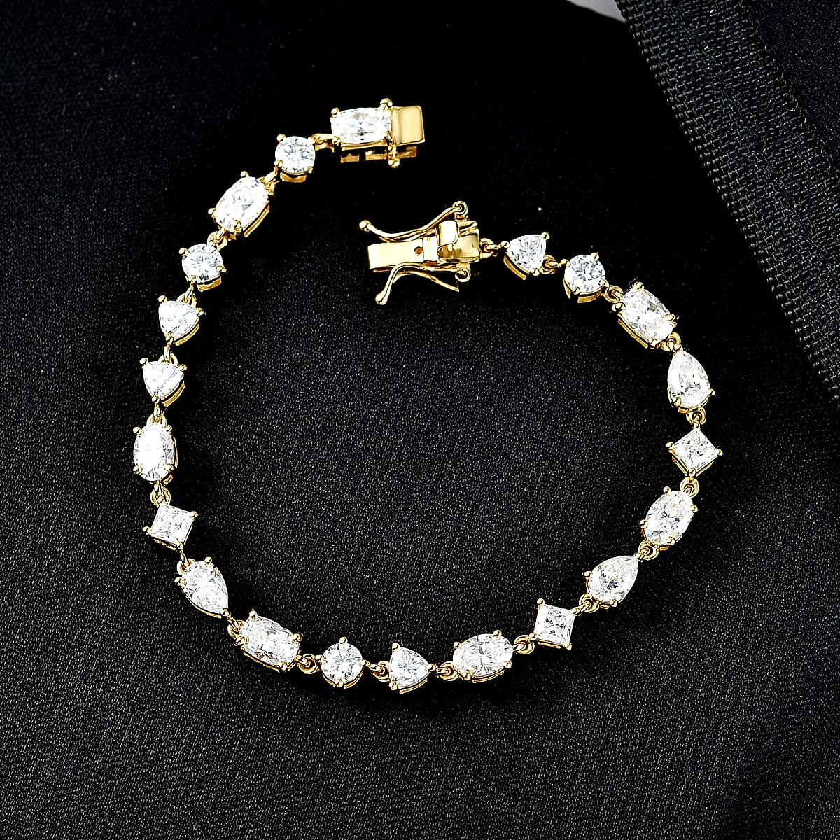 D'Joy Moissanite 8.15 ctw Cascading Droplets Bracelet in 18K Vermeil Yellow Gold Over Sterling Silver (8.00 In) image number 1