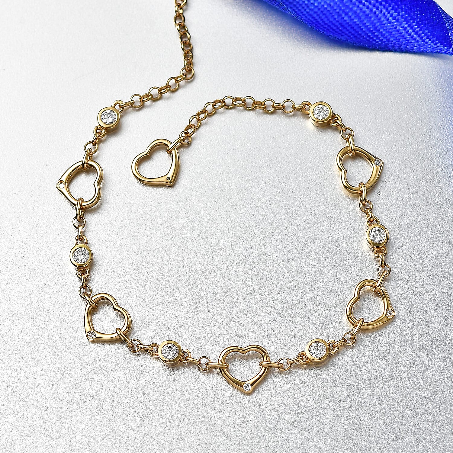 EverTrue Moissanite 0.75 ctw Forever Linked Hearts Bracelet in 18K YG Plated (8.00 In)