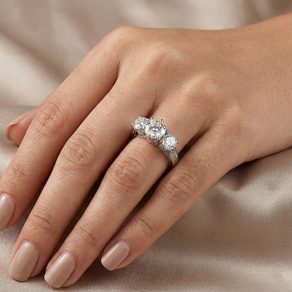 D'Joy Moissanite 2.90 ctw Ring in Platinum Over Sterling Silver (Size 9.0) image number 2