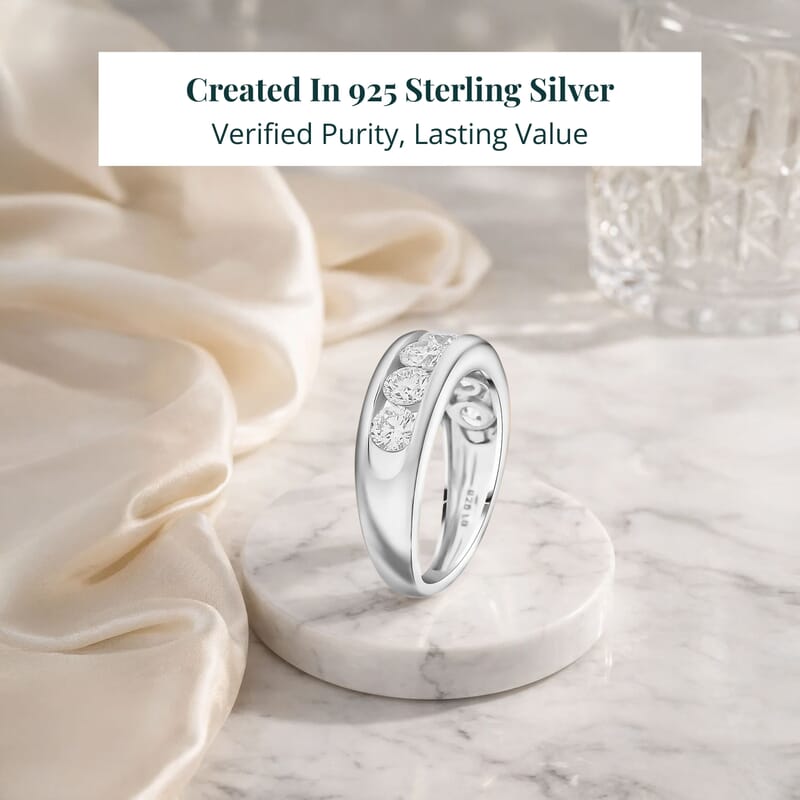 Luxuriant Lab Grown Diamond Men's Ring in Sterling Silver 2.00 ctw (Size 10.0)