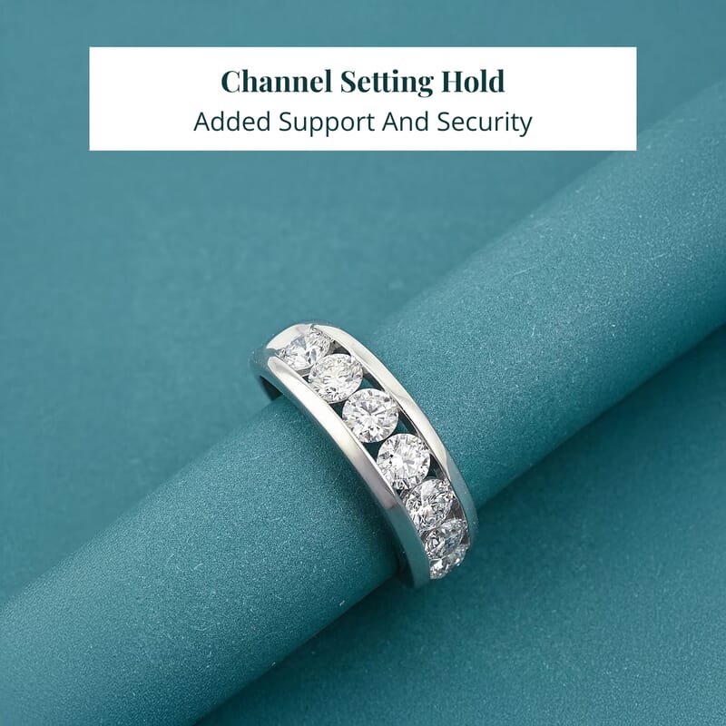 Luxuriant Lab Grown Diamond Men's Ring in Sterling Silver 2.00 ctw (Size 10.0)