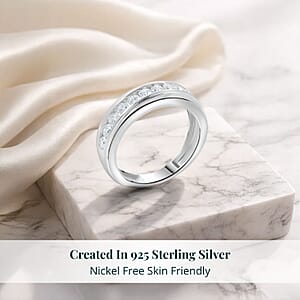 Luxuriant Lab Grown Diamond Men's Ring in Sterling Silver 1.00 ctw (Size 11.0)