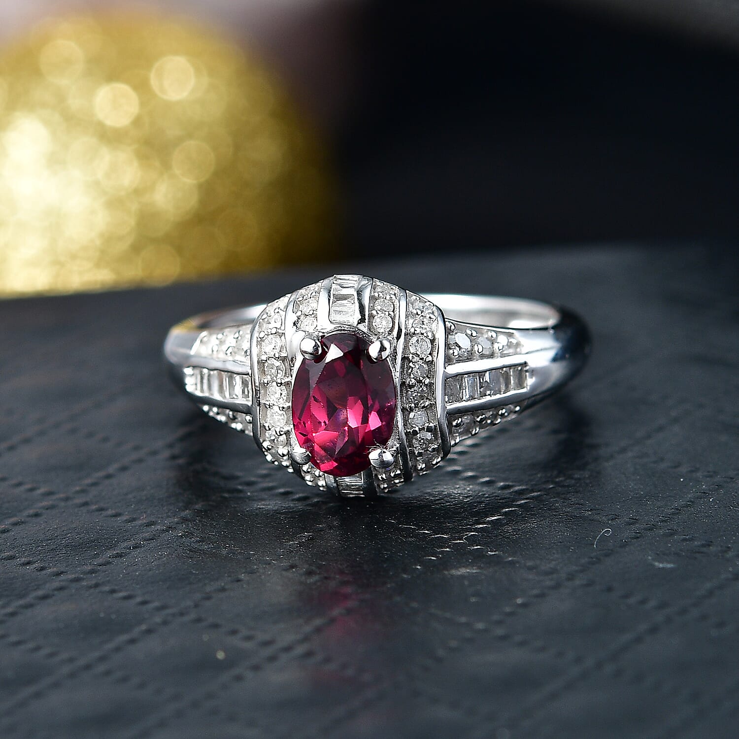 D'Joy Premium Malawi Magenta Garnet, Diamond (0.30 cts) Ring in Rhodium Over Sterling Silver (Size 10.0) 1.25 ctw