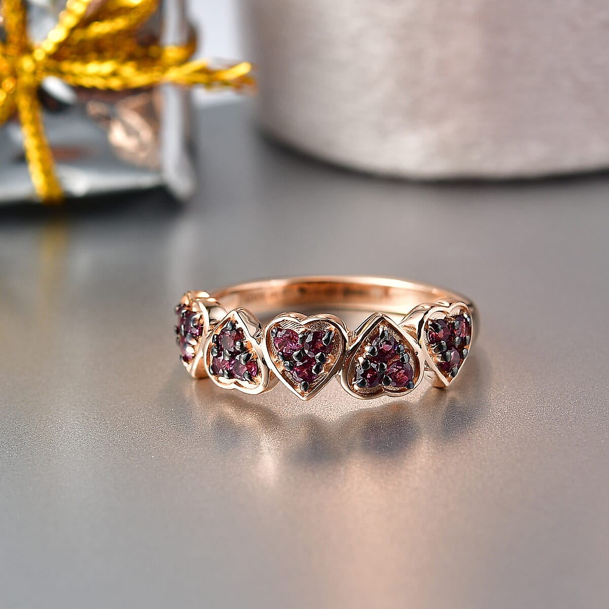D'Joy Premium Malawi Magenta Garnet 0.85 ctw Midnight Romance Ring in 18K Vermeil Rose Gold Over Sterling Silver (Size 9.0) image number 1
