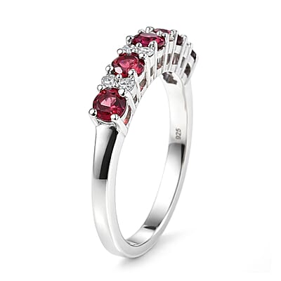 Premium Malawi Magenta Garnet and Luxuriant Lab Grown Diamond G-H SI 0.90 ctw Moonlit Spark Ring in Rhodium Over Sterling Silver (Size 10.0)