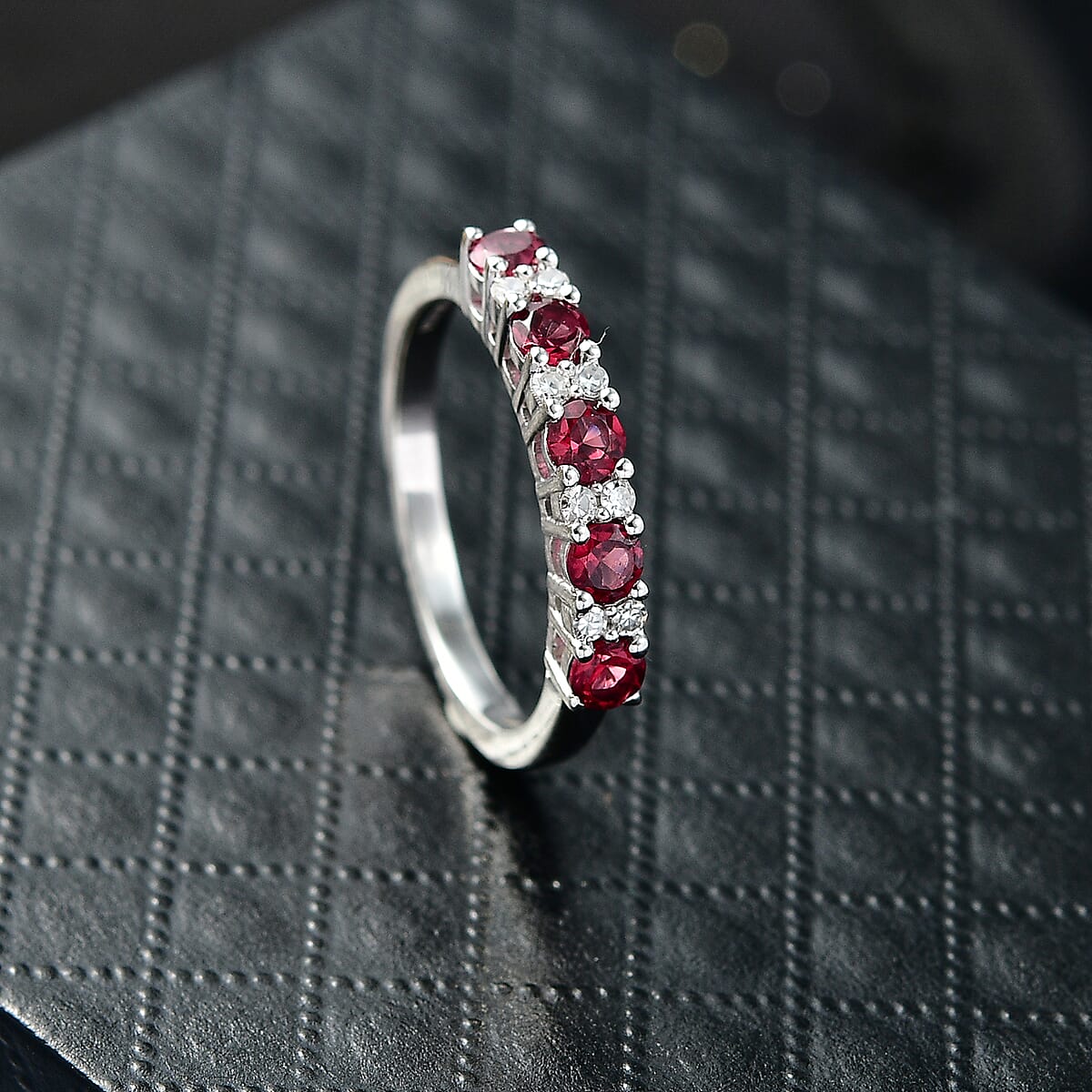 Premium Malawi Magenta Garnet and Luxuriant Lab Grown Diamond G-H SI 0.90 ctw Moonlit Spark Ring in Rhodium Over Sterling Silver (Size 9.0) image number 1