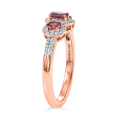 D'Joy Premium Malawi Magenta Garnet and Moissanite 1.00 ctw Twilight Trilogy Ring in 18K Vermeil Rose Gold Over Sterling Silver (Size 10.0)