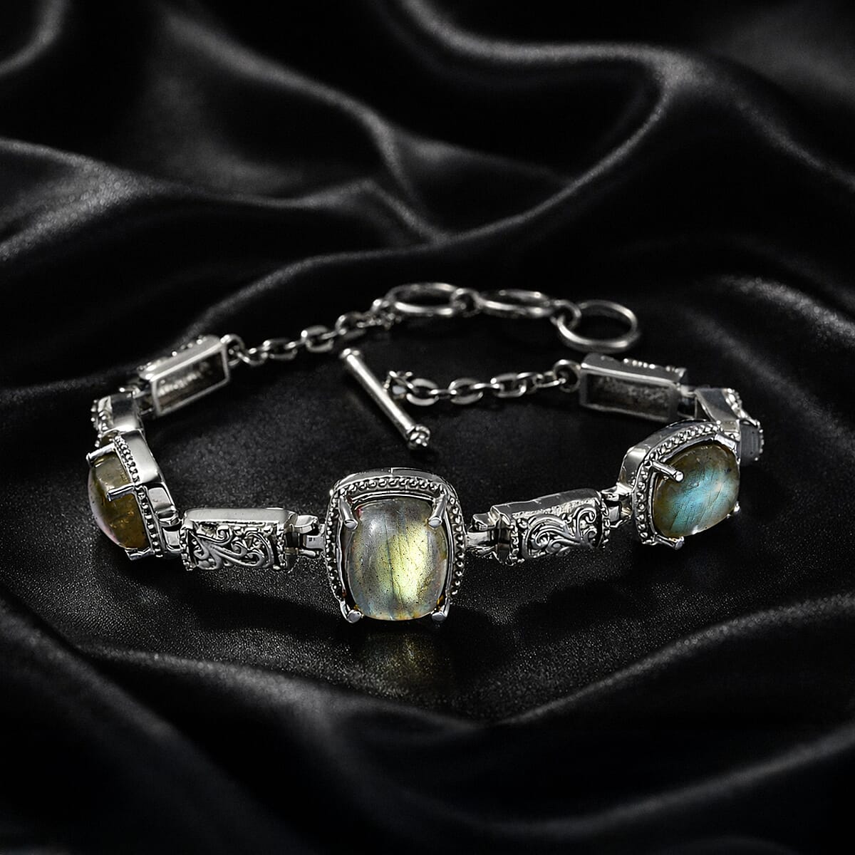 EverTrue Malagasy Labradorite 14.10 ctw Fancy Bracelet in Stainless Steel (7.00 In) image number 1