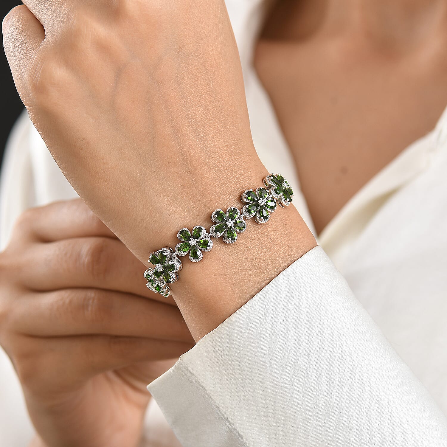 D'Joy Chrome Diopside and White Zircon 9.65 ctw Mandevilla Flower Bracelet in Rhodium Over Sterling Silver (7.25 In)