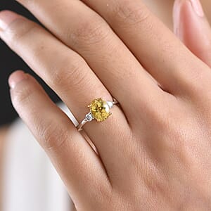 Premium Golden Apatite and Luxuriant Lab Grown Diamond G-H SI 2.00 ctw Golden Focus Ring in 18K Vermeil YG and Rhodium Over Sterling Silver (Size 9.0)