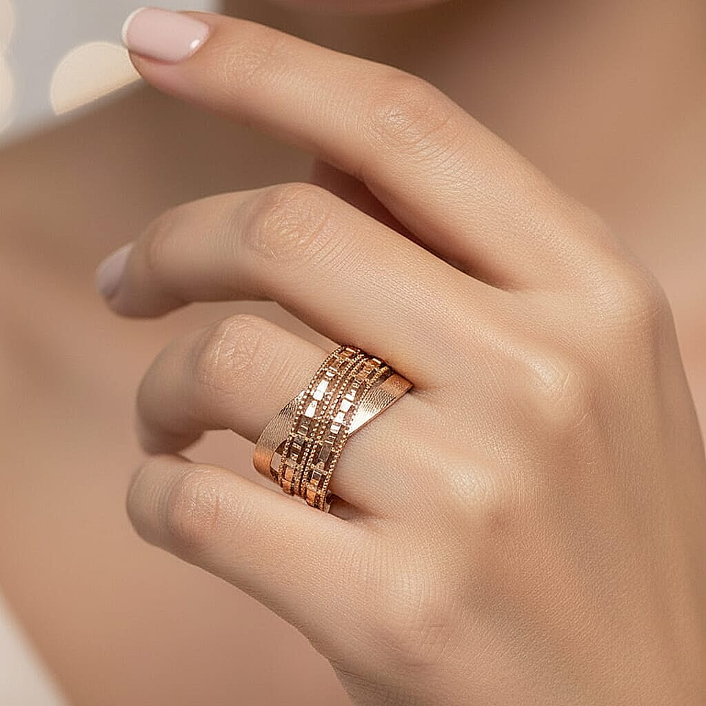Luxoro 10K Yellow Gold Weave Ring 3.08 Grams (Size 6.5)