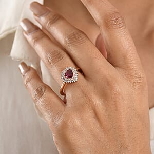 Premium Malawi Magenta Garnet and Luxuriant Lab Grown Diamond G-H SI 1.10 ctw Crown Affair Ring in 18K Vermeil Rose Gold Over Sterling Silver (Size 10.0)