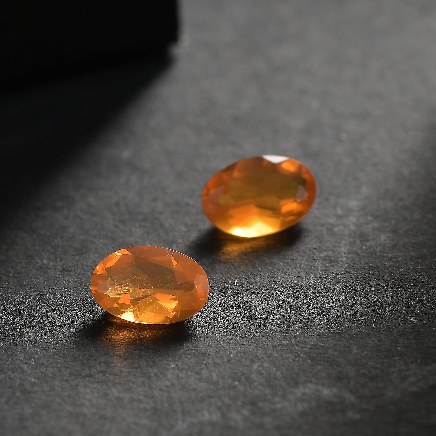 Default Title - Product card gallery slide 2 (10146562179355)