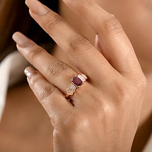 D'Joy Premium Malawi Magenta Garnet and Moissanite 1.85 ctw Deco Flair Ring in 18K Vermeil Rose Gold Over Sterling Silver (Size 10.0)