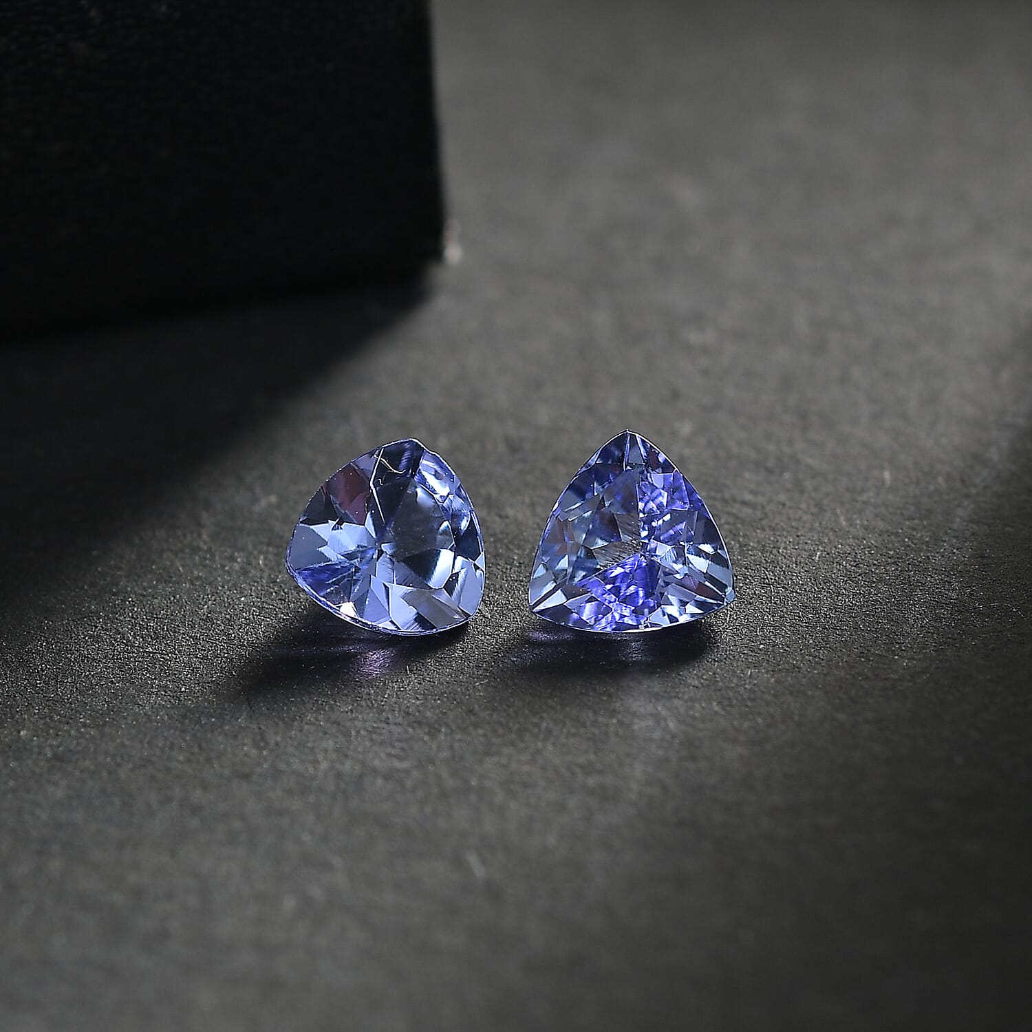 Default Title - Product card gallery slide 2 (10146566865179)