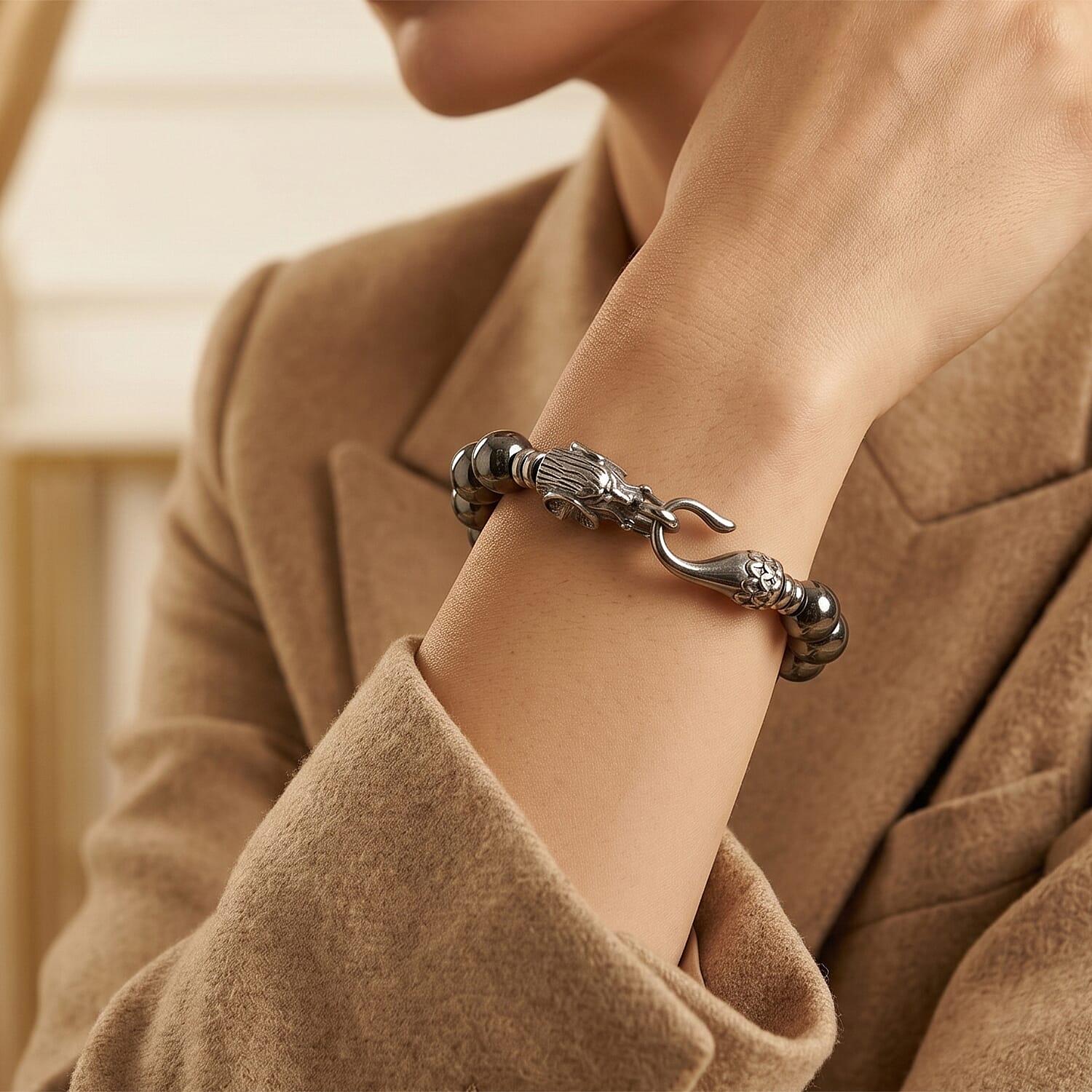Terahertz 145.00 ctw Cushion Beaded Bracelet with Elephant Lock in Stainless Steel (8.00 In)