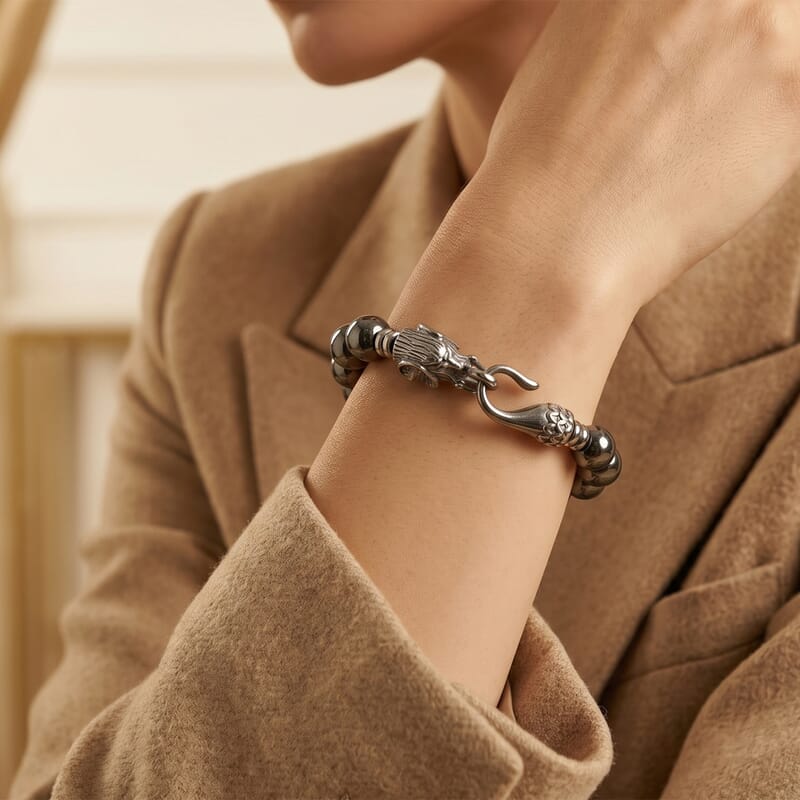Terahertz 145.00 ctw Cushion Beaded Bracelet with Elephant Lock in Stainless Steel (8.00 In)
