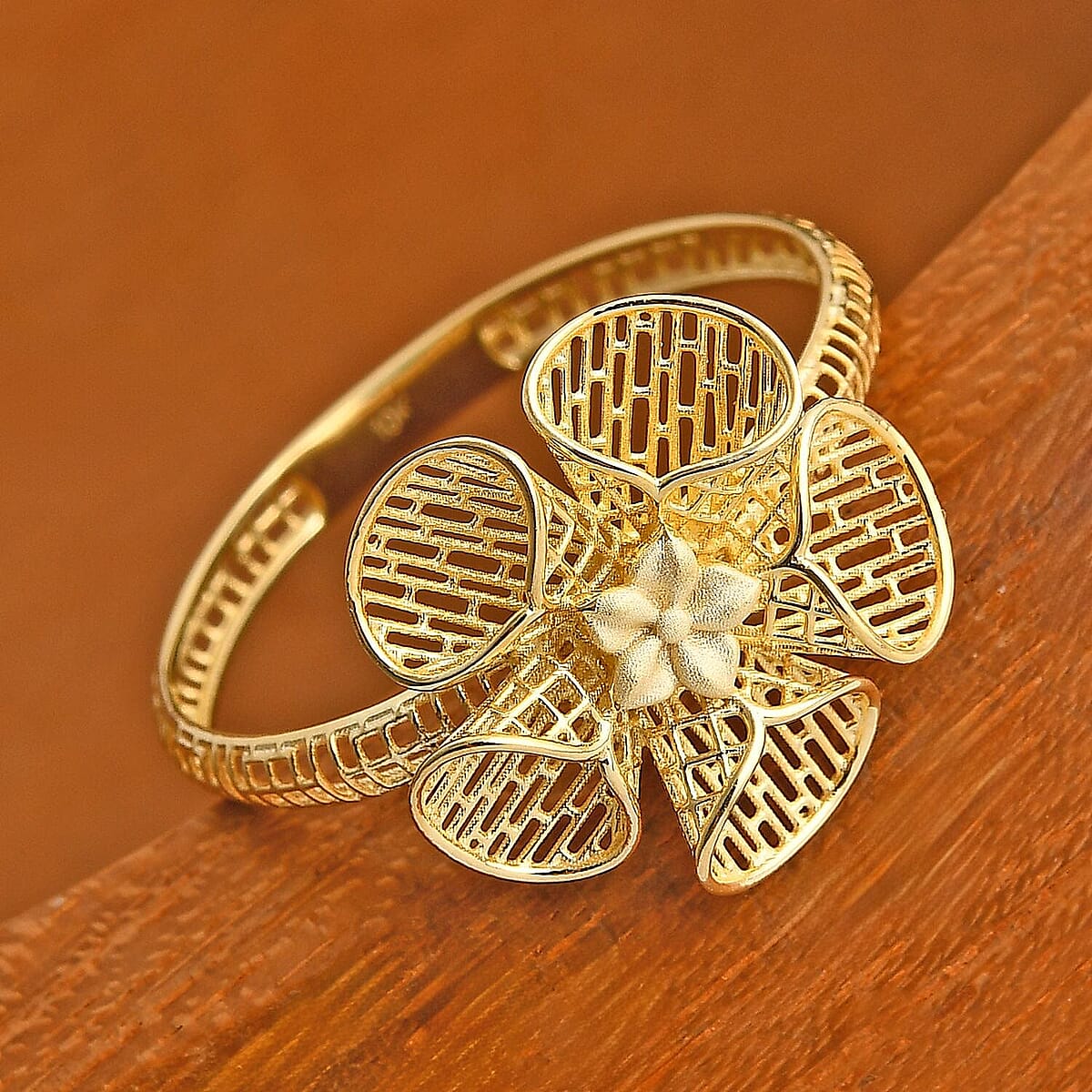 Blooming Floral Ring in 10K Yellow Gold (Size 10.5) 1.44 Grams image number 1