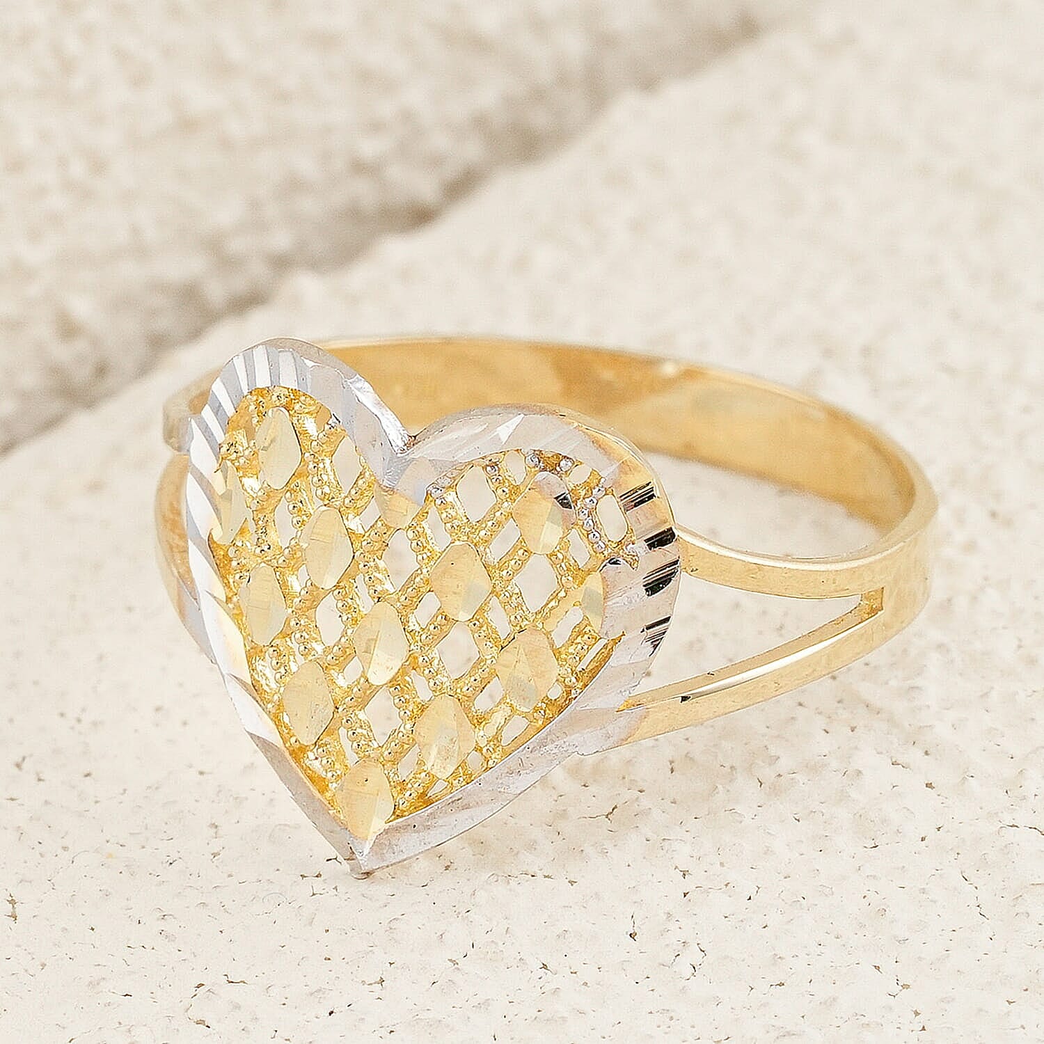 Diamond-cut Heart Ring in 10K Yellow and White Gold (Size 7.0) 1.22 Grams