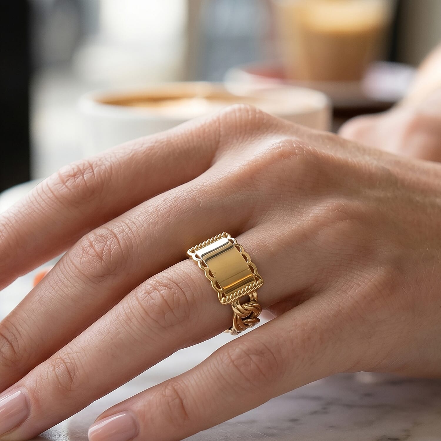 Fancy Ring in 10K Yellow Gold (Size 7.0) 1.99 Grams