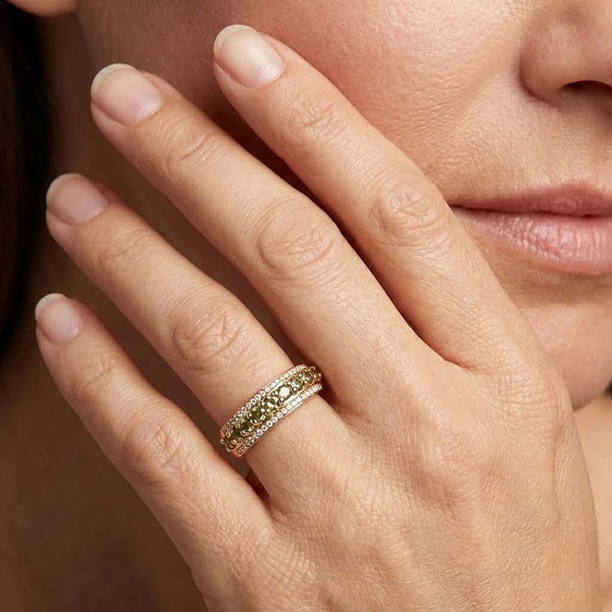 D'Joy Premium Ambanja Demantoid Garnet and White Zircon 0.90 ctw Woodland Spark Band Ring in 18K Vermeil Yellow Gold Over Sterling Silver (Size 8.0) image number 2