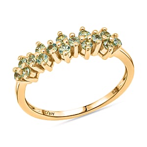 D'Joy Premium Ambanja Demantoid Garnet 0.65 ctw Nature&rsquo;s Flame Band Ring in 18K Vermeil Yellow Gold Over Sterling Silver (Size 8.0)