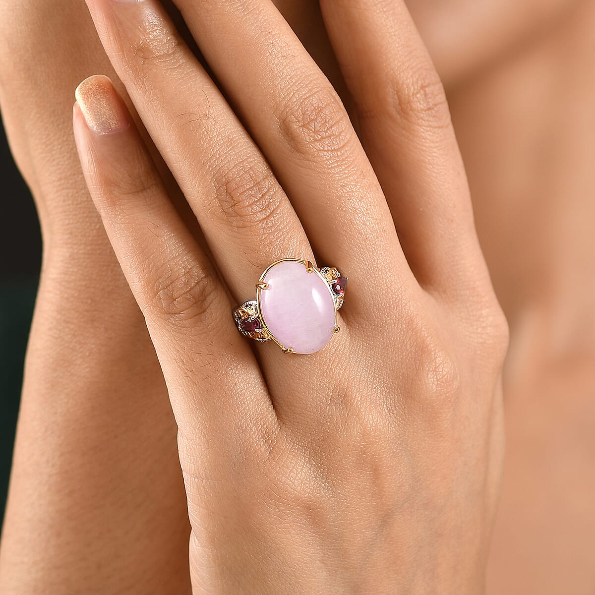 EverTrue Kunzite, Orissa Rhodolite Garnet Ring in 18K YG Plated and Platinum Bond (Size 10.0) 16.65 ctw image number 2