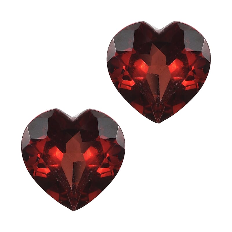1.51 ctw Heart Cut Mozambique Garnet Loose Gemstone – AA Grade (Set Of 2) (6 mm)
