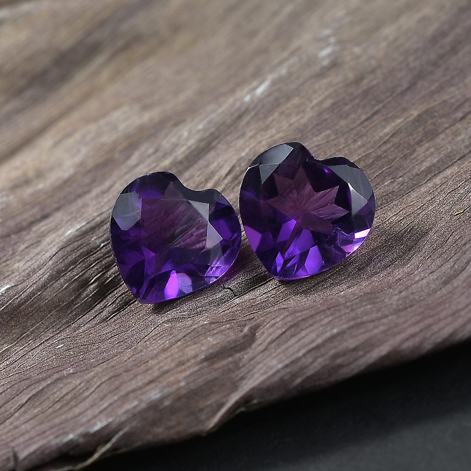 1.93 ctw Heart Cut African Amethyst Loose Gemstone – AA Grade (Set Of 2) (7 mm)
