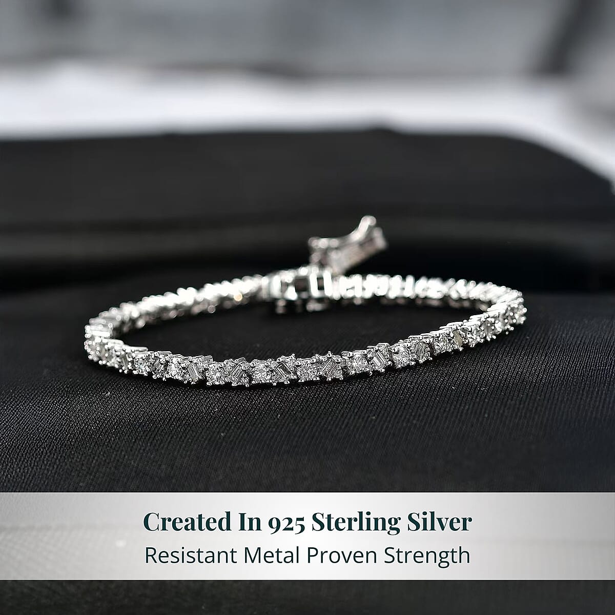 Luxuriant Lab Grown Diamond G-H SI 2.75 ctw Romanesque Line Bracelet in Rhodium Over Sterling Silver (8.00 In) image number 2